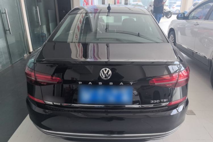 Used Volkswagen Passat 2020 Revised Version 330TSI Luxury Edition China VI Standard
