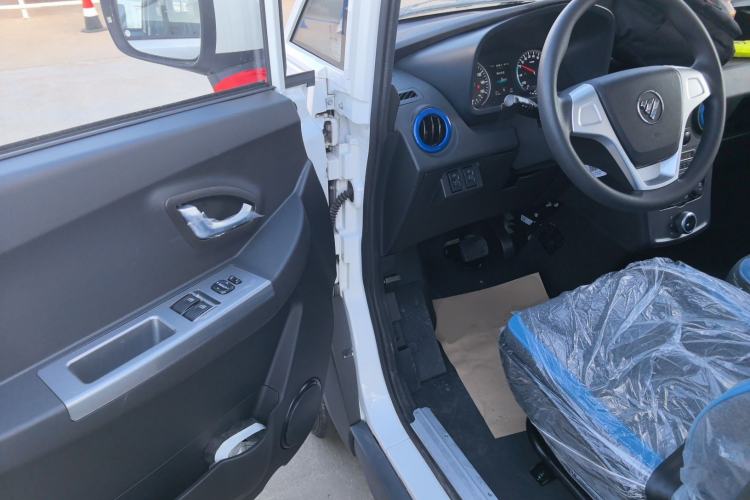 Used Foton Intelligent Blue Elf E7 2024 Facelifted All-Electric Van Flat Roof 2 Seats Evey Lithium Energy 41.86 kWh