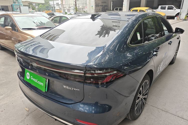 Used Geely Galaxy A7 2025 Model EM-i 150km Starship Edition