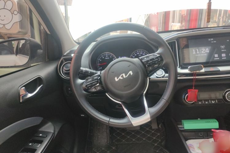 Used Kia kx1 Stonic 2021 1.4L CVT Sunroof Model