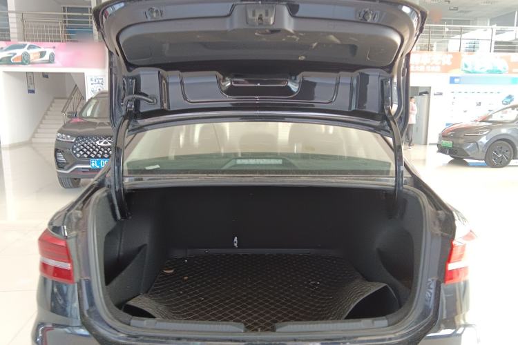 Used Volkswagen Lavida 2019 1.5L Automatic Vision Edition China VI Standard Trunk