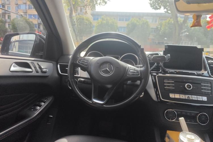 Used Mercedes-Benz GLE Coupe 2015 GLE 320 4MATIC Coupe SUV
