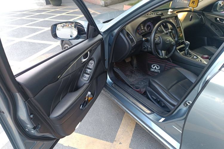 Used Infiniti Q50 2014 3.7L Comfort Edition Driver Seat