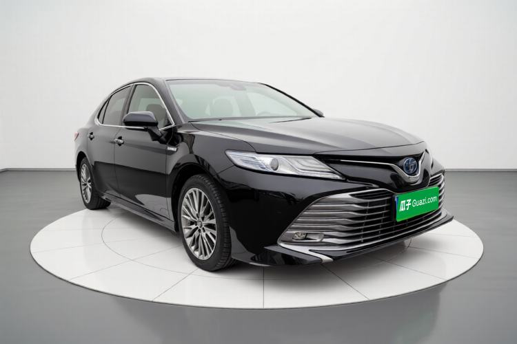 Used Toyota Camry 2018 Dual-Engine 2.5 HG Luxury Edition Exterior 2