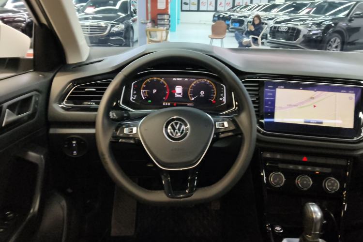 Used Volkswagen T-ROC 2021 280TSI DSG Two-Wheel Drive Comfort Connect Edition Steering Wheel