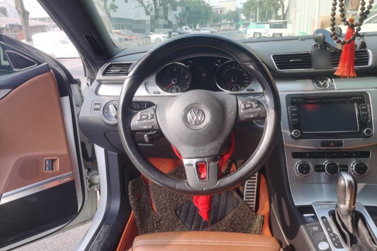 Used Volkswagen FAW-Volkswagen CC 2015 2.0 TSI Ultimate Model
