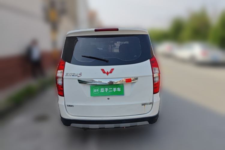 Used Wuling Hongguang 2014 1.5L Base Version Rear