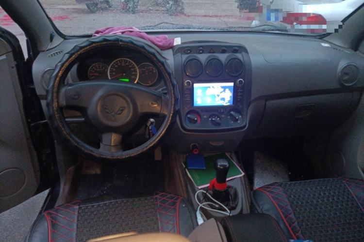 Used Wuling Hongguang 2014 1.5L Base Version
