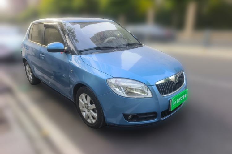 Used Skoda Fabia 2011 1.4L Manual Crystal Edition