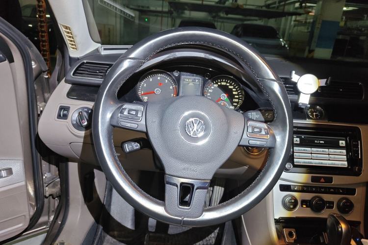 Used Volkswagen Magotan 2013 1.8TSI Luxury Model