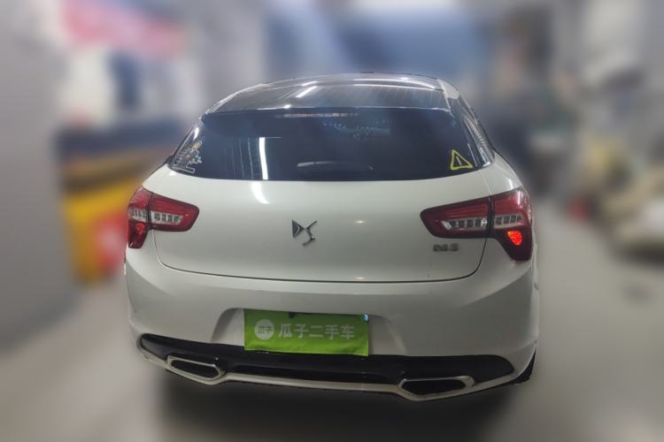 Used DS 5 2014 1.6T Luxury Edition THP160
