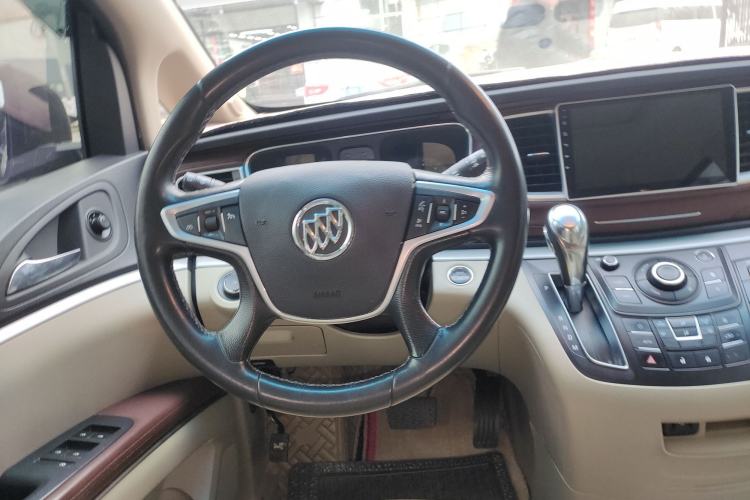 Used Buick GL8 2017 25S Luxury Version China V Standard
