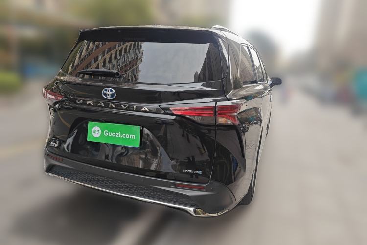 Used Toyota Granvia 2023 2.5L Hybrid Comfort Edition