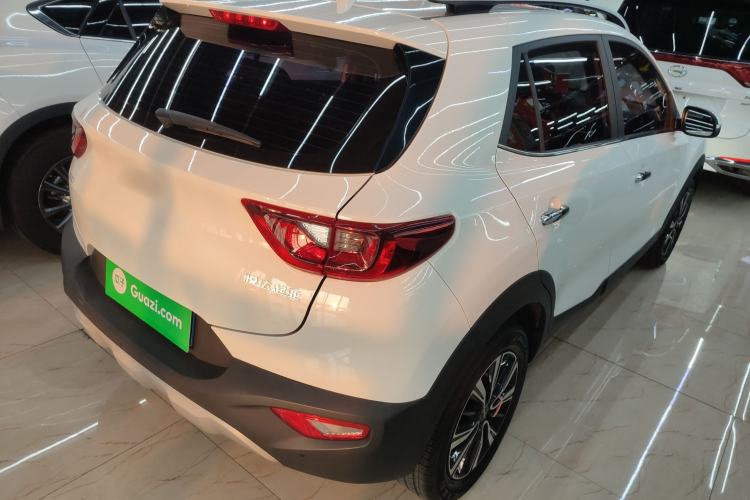 Used Kia kx1 Stonic 2021 1.4L CVT Fun Edition Rear Right 45 Deg