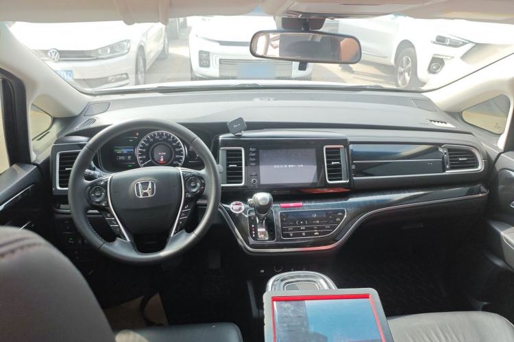 Used Honda Elysion 2019 2.0L Hybrid Luxury Edition