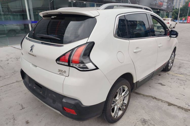 Used Peugeot 3008 2016 2.0L Automatic Classic Edition
