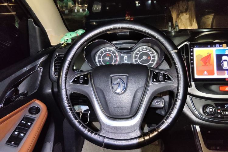 Used Baojun 560 2015 1.8L Manual Elite Edition
