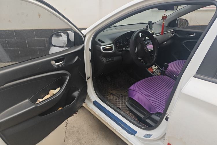 Used Hyundai Verna (older generation) 2017 1.4L Manual Refreshed Version China V Standard
