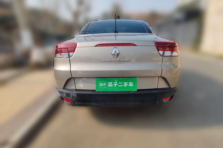 Used Renault Megane 2011 CC 2.0 Fashion Navigation Edition
