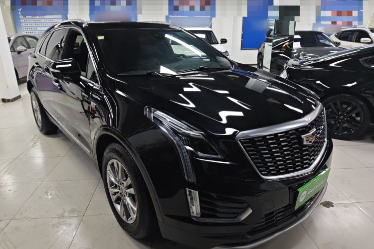 Used Cadillac XT5 2022 2.0T Two-Wheel Drive Luxury Version Front Right 45 Deg