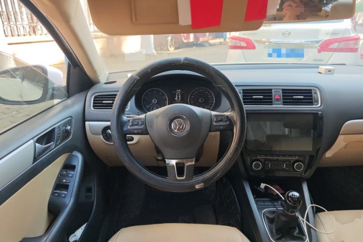 Used Volkswagen Sagitar 2012 1.4TSI Manual Luxury Model
