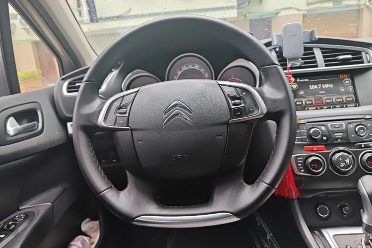 Used Citroen C4L 2014 1.8L Intelligent Drive Automatic Dynamic Model Steering Wheel