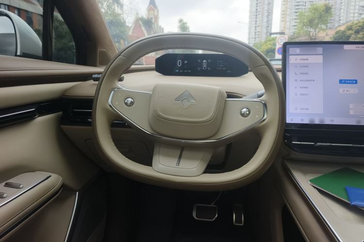 Used Hyptec HT 2023 670 Rear-Drive Ultra-High Voltage Version
