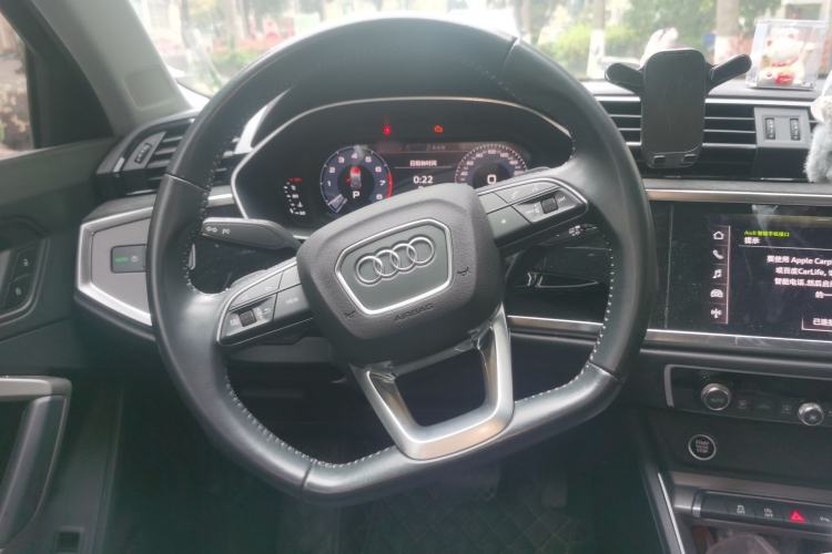 Used Audi Q3 2021 35 TFSI Fashion Dynamic Model