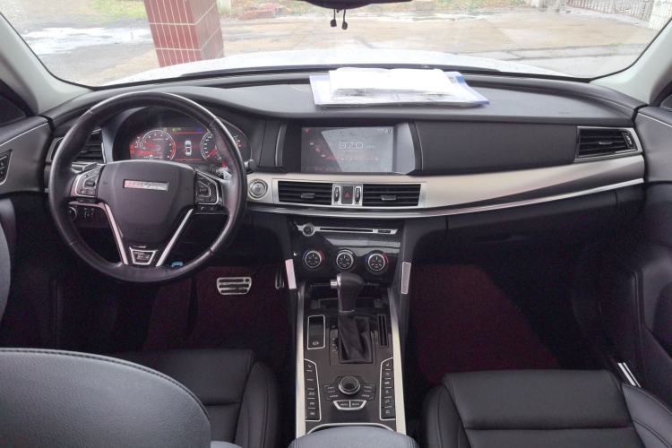 Used Haval H7 2017 Red-Label H7 2.0T Automatic Prestige Model
