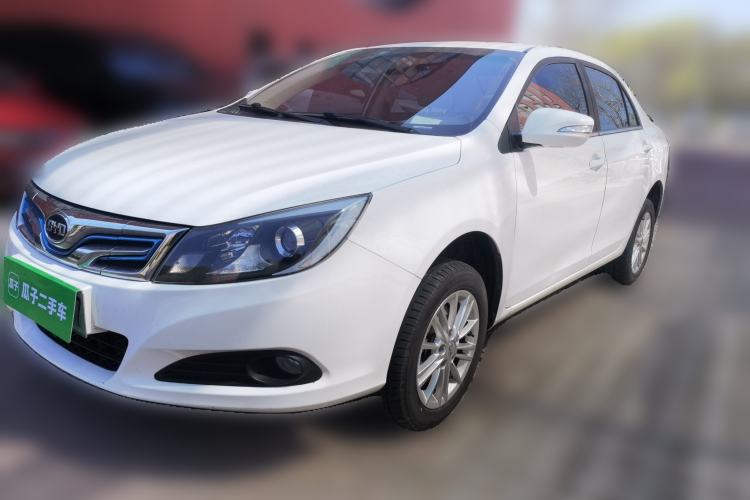 Used BYD e5 2018 450 Smart Connect Enjoyment Version