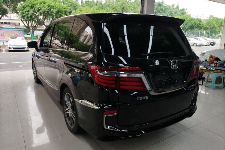 Used Honda Elysion 2019 2.0L Hybrid Luxury Edition