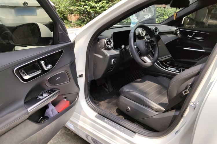 Used Mercedes-Benz C-Class 2023 Restyled C 260 L Sport Edition Driver Seat