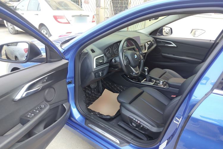 Used BMW 1 Series 2017 118i Design Package Model