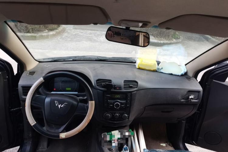 Used Wuling Hongguang 2014 1.5L Base Version
