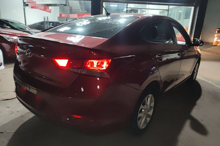 Used Hyundai Verna (new generation) 2016 1.4L Automatic Cool Edition GLS Rear Right 45 Deg