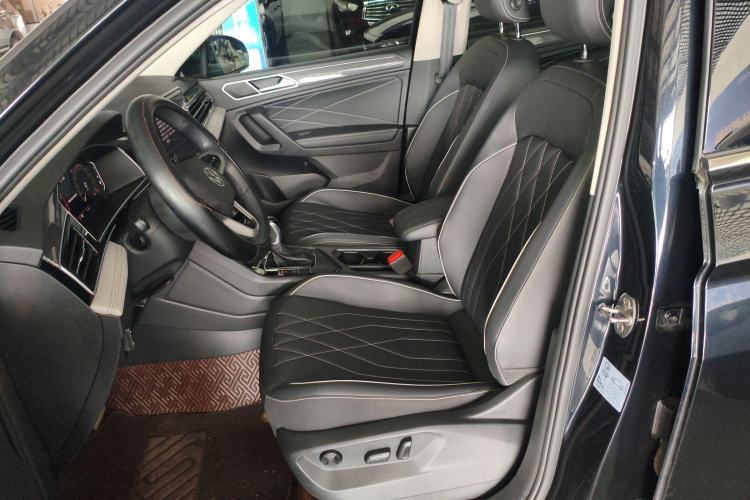 Used Volkswagen Tiguan L 2024 Outstanding Model 330TSI Automatic Two-Wheel Drive R-Line Dragon Glory Edition