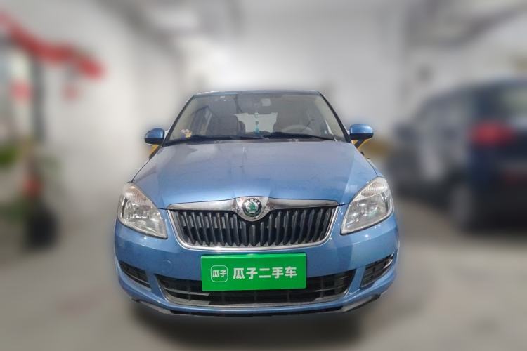 Used Skoda Fabia 2012 1.4L Automatic Crystal Edition
