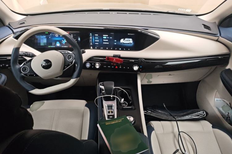 Used Dongfeng Aeolus Huge 2022 Mach Dual-Motor 1.5T MHD Dare-to-Dream Edition