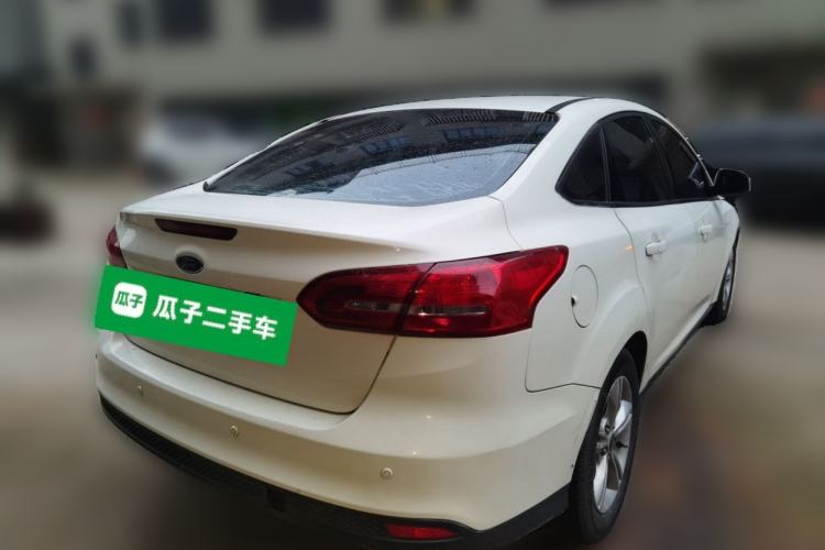 Used Ford Focus 2015 Sedan 1.6L Manual Comfort Model Rear Right 45 Deg