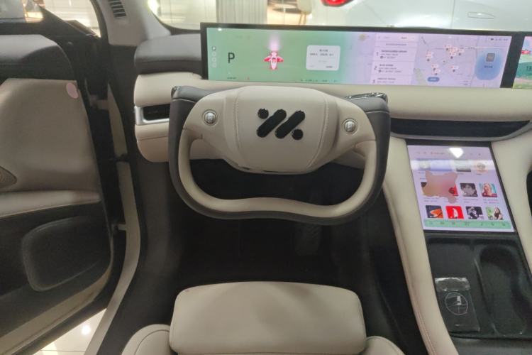 Used IM LS6 2023 Max Extended-Range Version Steering Wheel