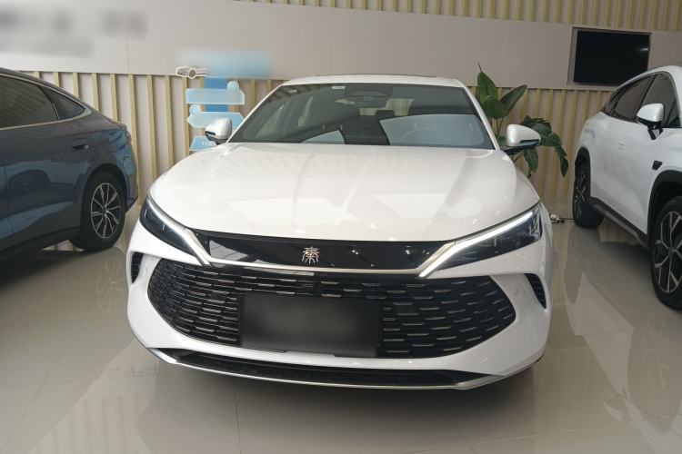 Used BYD Qin L 2025 DM-i Smart Drive 120KM Superior Model