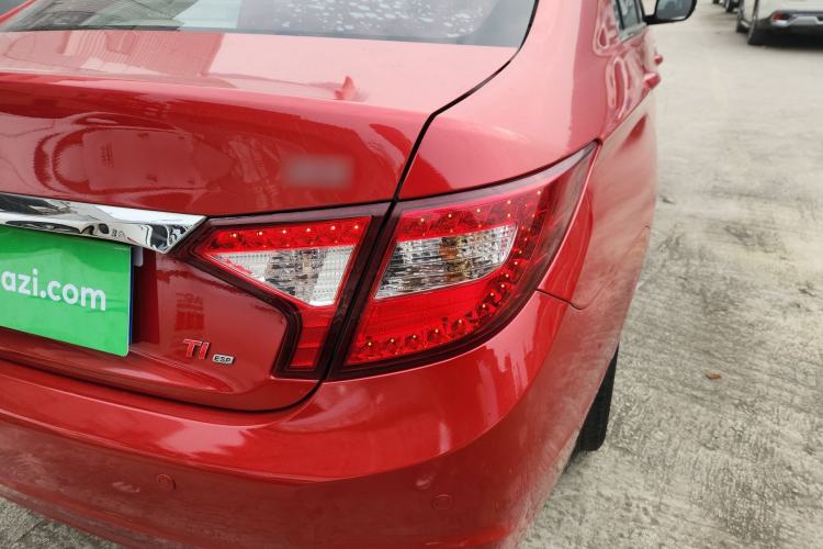 Used BYD G5 2014 1.5TI Manual Flagship Edition