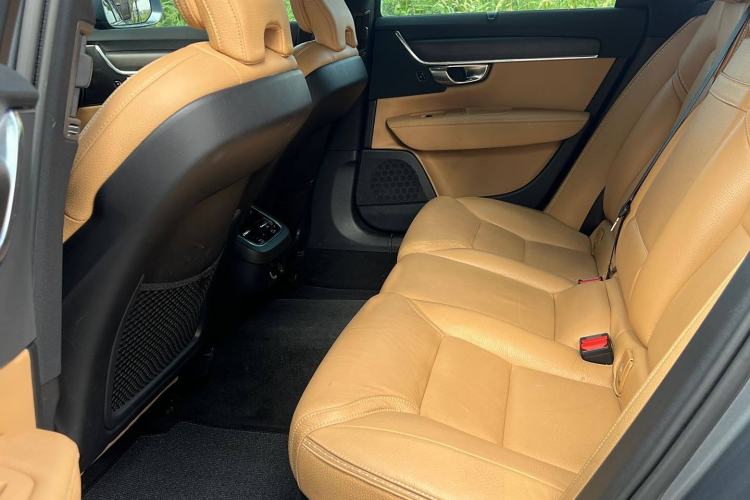 Used Volvo V90 2019 Cross Country T5 AWD Smart Range Version China V Standard