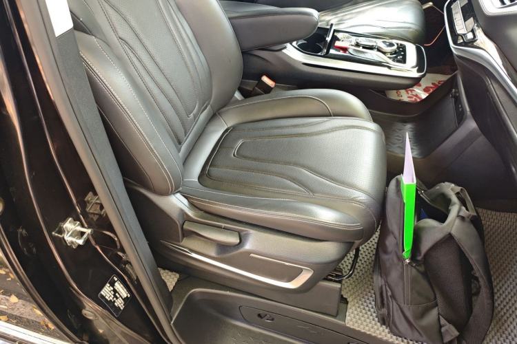 Used SAIC MAXUS G20 2020 2.0T Gasoline Automatic Luxury Edition
