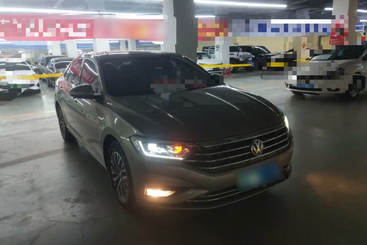 Used Volkswagen Sagitar 2021 280TSI DSG Comfort Connect Edition Front Right 45 Deg