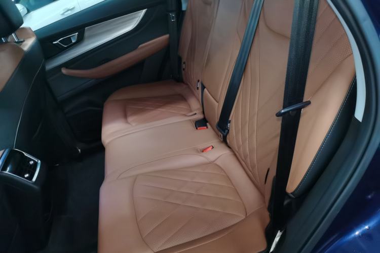 Used Chery Tiggo 8 PLUS 2021 290TGDI DCT Luxury Edition
