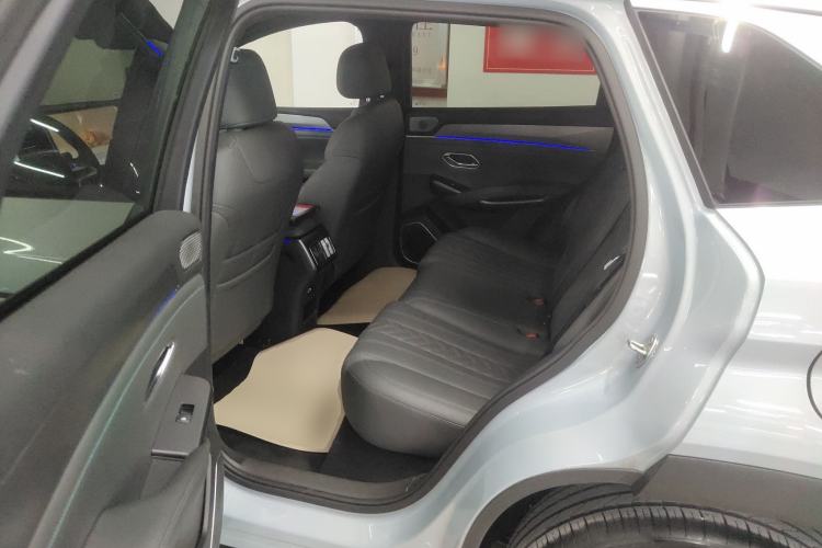 Used BYD Song L DM-i 2025 Intelligent Driving Version 160 km Beyond-Range Type
