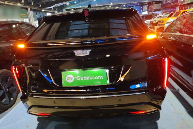 Used Cadillac LYRIQ 2024 Rear-Drive Standard Range Luxury Edition
