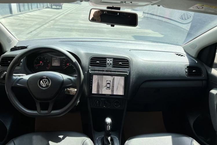 Used Volkswagen Polo 2016 1.4L Automatic Trendy Model Center Console