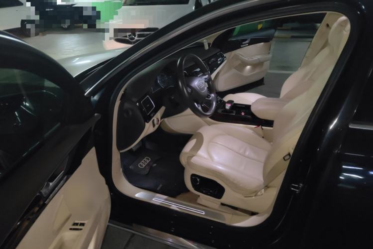 Used Audi A8 2013 A8L 45 TFSI quattro Comfort model